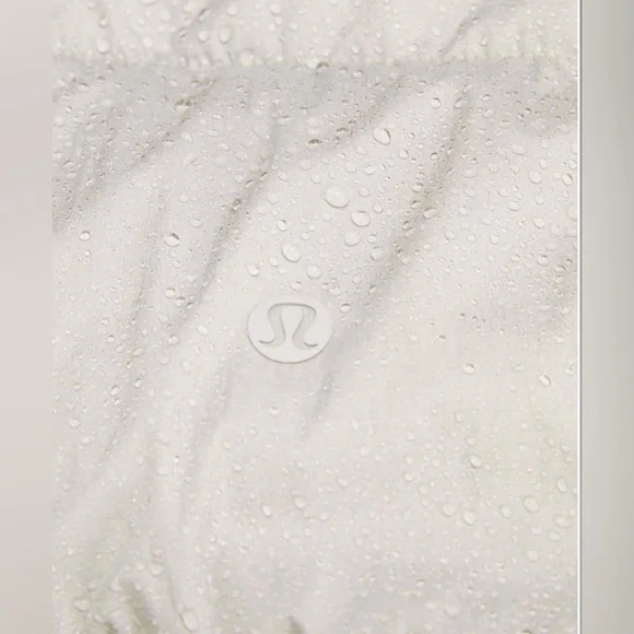 PERFECT CONDITION lululemon cropped wunder puff heathered natural ivory - Picture 4 of 9
